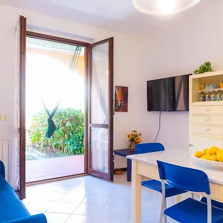 Villa Le Ginestre - Ic Immobiliare